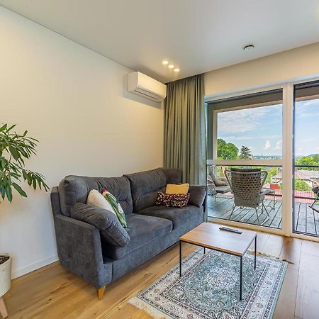 Sky Apartment With Free Parking And Balcony & Ac Kaunas Extérieur photo