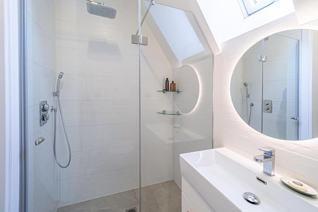 Sky Apartment With Free Parking And Balcony & Ac Kaunas Extérieur photo