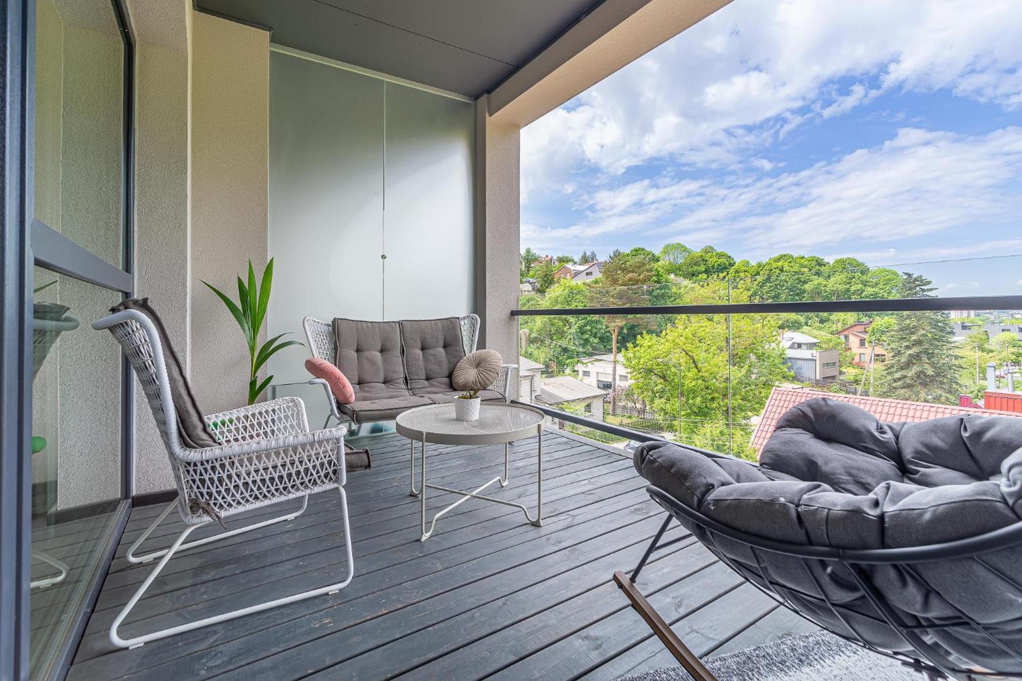 Sky Apartment With Free Parking And Balcony & Ac Kaunas Extérieur photo